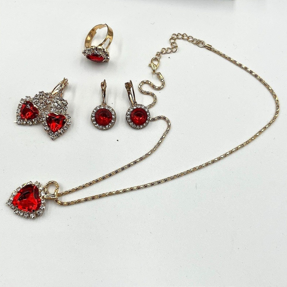 Vintage Retro Red Heart Crystal Jewelry Set Necklace Ring Earrings Gold Tone